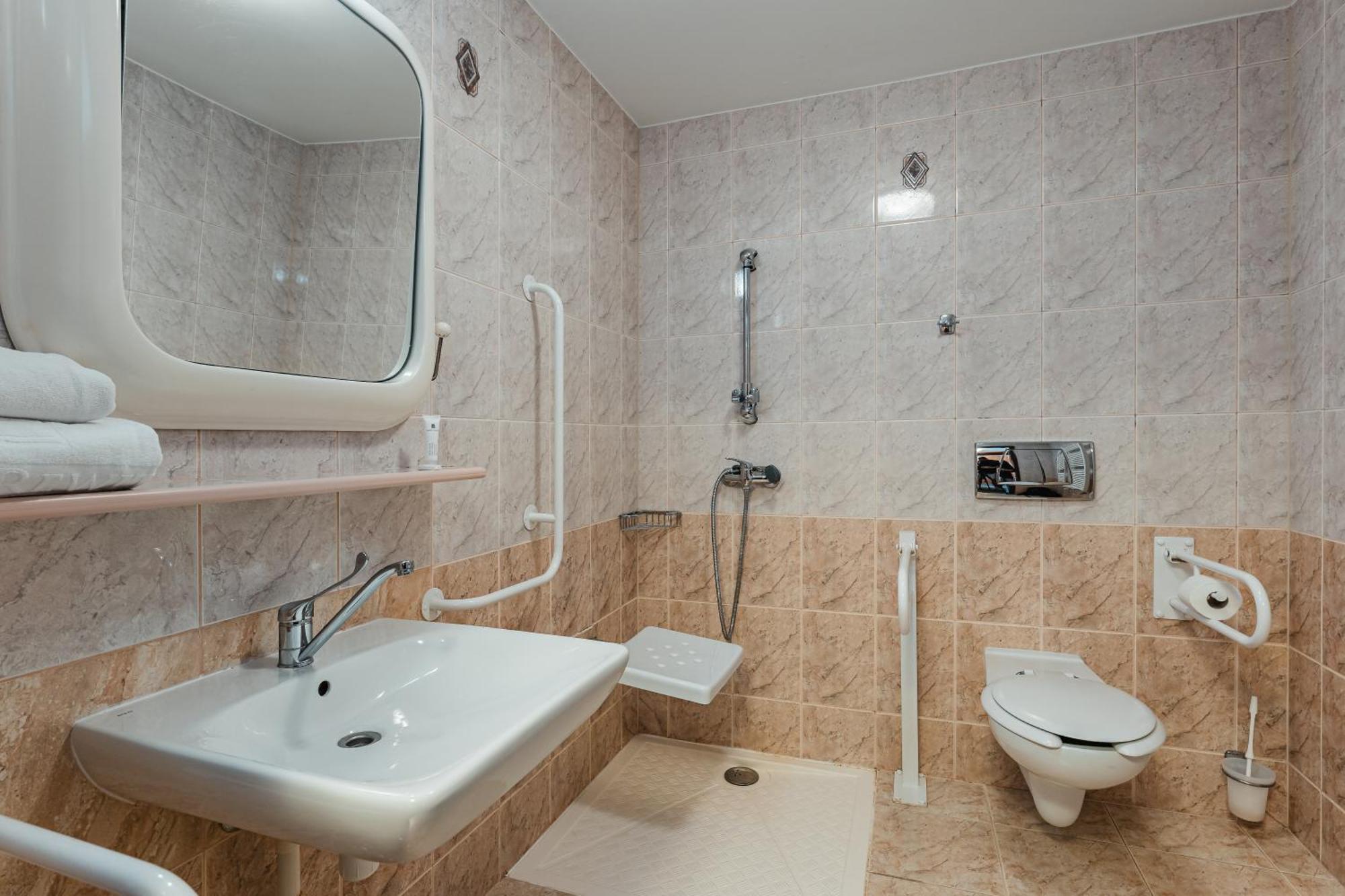 Rewita Rynia Hotel Bialobrzegi  Luaran gambar