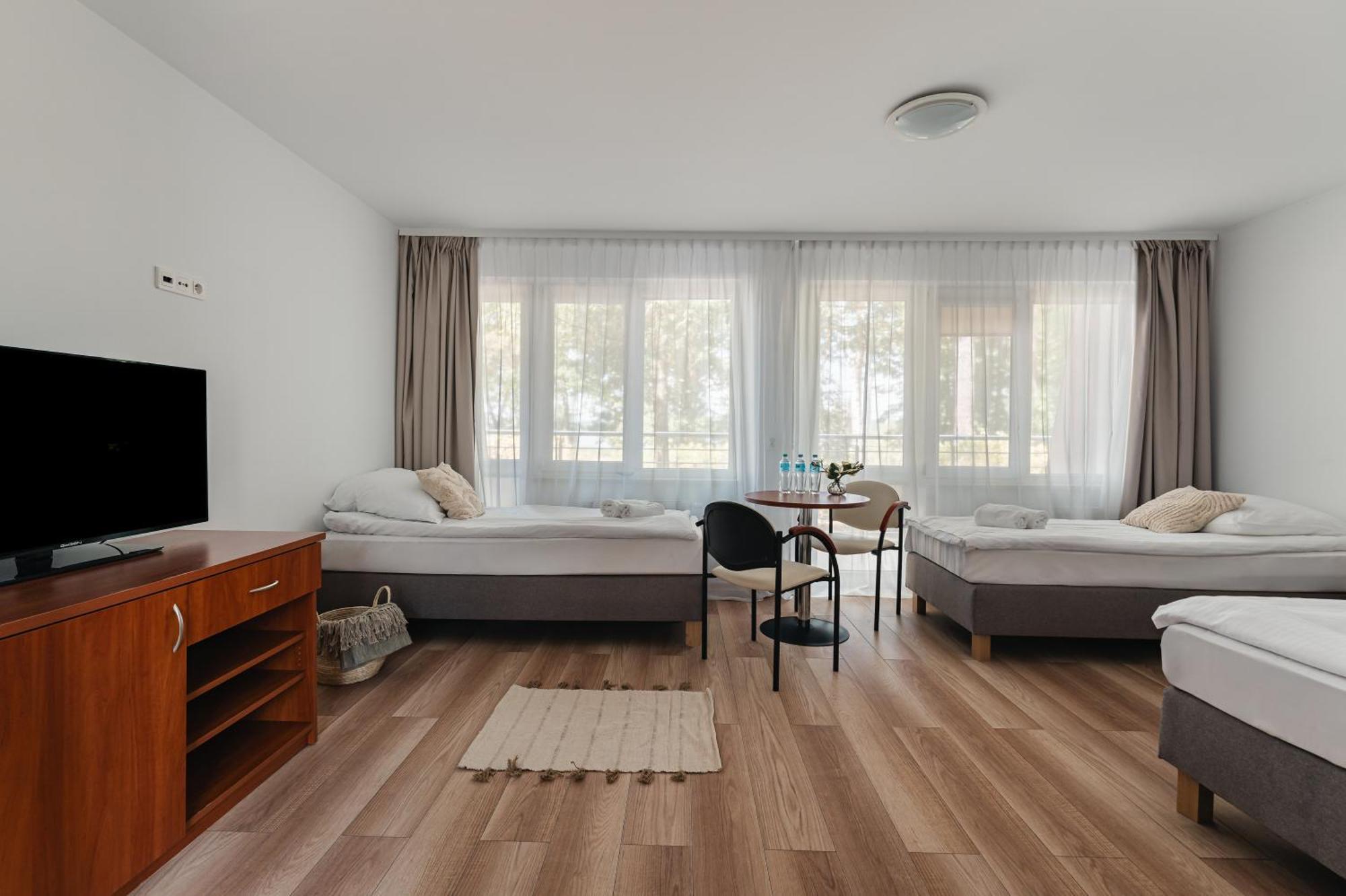 Rewita Rynia Hotel Bialobrzegi  Luaran gambar